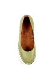 Lunar Dove Pump Shoes - Image 7 of 8