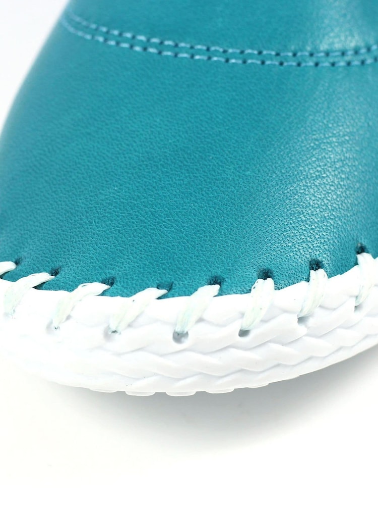 Lunar St. Ives Plimsoll Shoes - Image 6 of 9