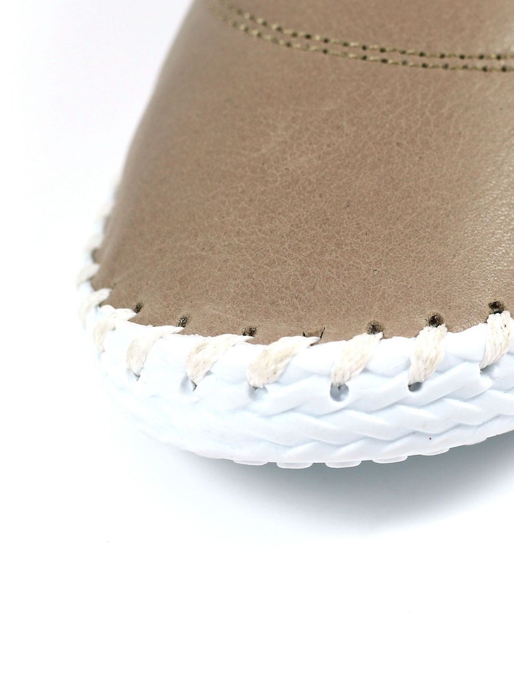 Taupe rjava - Lunar St. Ives Plimsoll, čevlji - Slika 9 iz 9 Taupe rjava - Lunar St. Ives Plimsoll, čevlji - Slika 9 iz 9