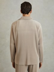Reiss Champagne Icon Plisse Cuban Collar Shirt - Image 4 of 5