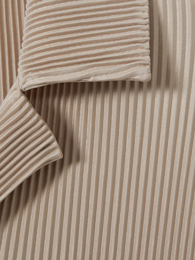Reiss Champagne Icon Plisse Cuban Collar Shirt - Image 5 of 5