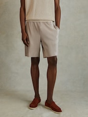 Reiss Champagne Milos Elasticated Plisse Shorts - Image 3 of 6