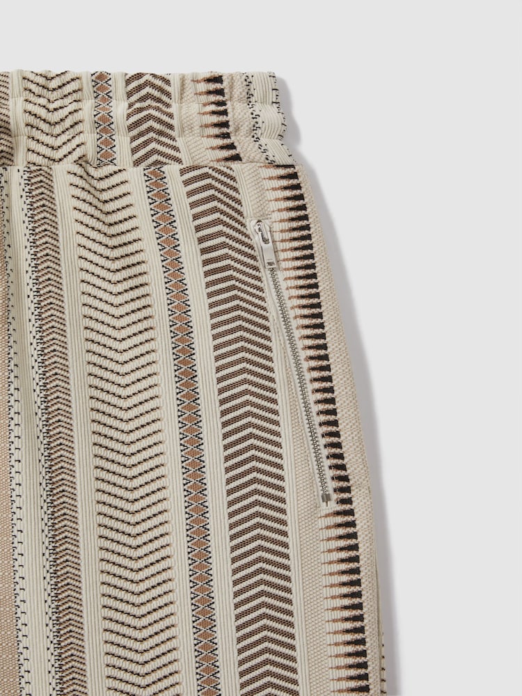 Reiss Ecru Multi River Jacquard Drawstring Shorts - Image 6 of 6