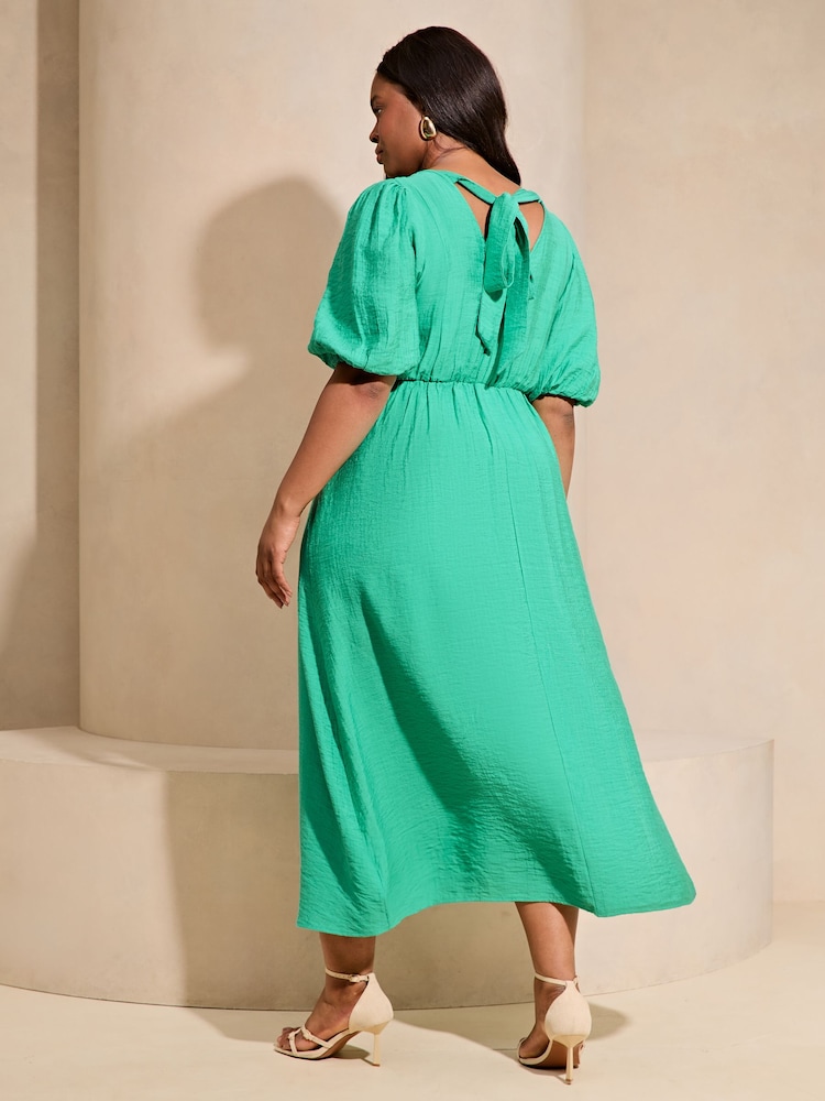 Grün - Lipsy Midaxi-Kleid mit Puffärmeln und Bindeband am Rücken - Bild 2 von 4 Grün - Lipsy Midaxi-Kleid mit Puffärmeln und Bindeband am Rücken - Bild 2 von 4