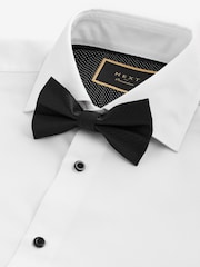 White Textured/Black Slim Fit Double Cuff Shirt And Bow Tie Pack - Image 7 of 8