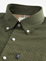 Green Dot Regular Fit Easy Iron Button Down Oxford Shirt - Image 7 of 8