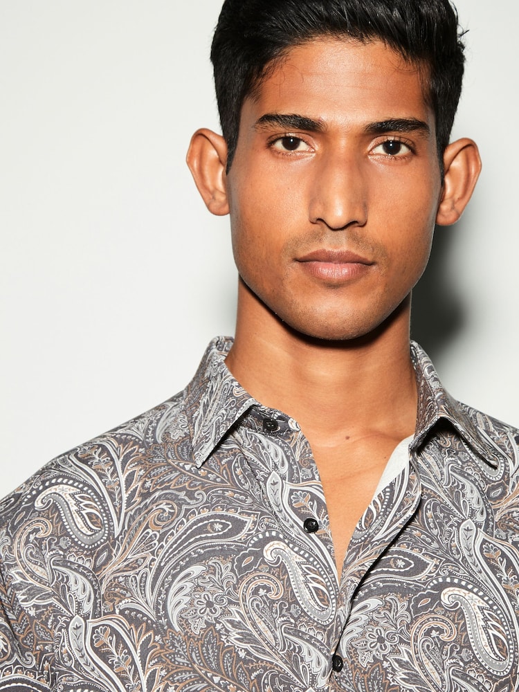 Black/Gold Paisley Regular Fit Printed Long Sleeve Single Cuff Formal Shirt - Image 1 of 8