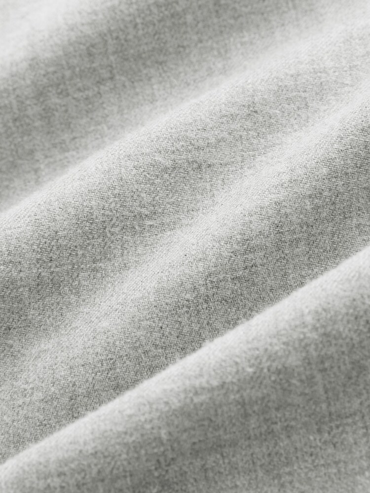 Light Grey Regular Fit Cutaway Collar Brushed Flannel Single Cuff Formal 100% Cotton Oxford Shirt - Image 8 of 8