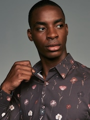 Burgundy Red Pressed Flower Print Regular Fit 100% Cotton Long Sleeves Single Cuff Formal Shirt - Image 4 of 14
