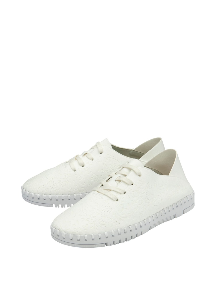 Lotus White Lace-Up Casual Shoes - Image 2 of 4