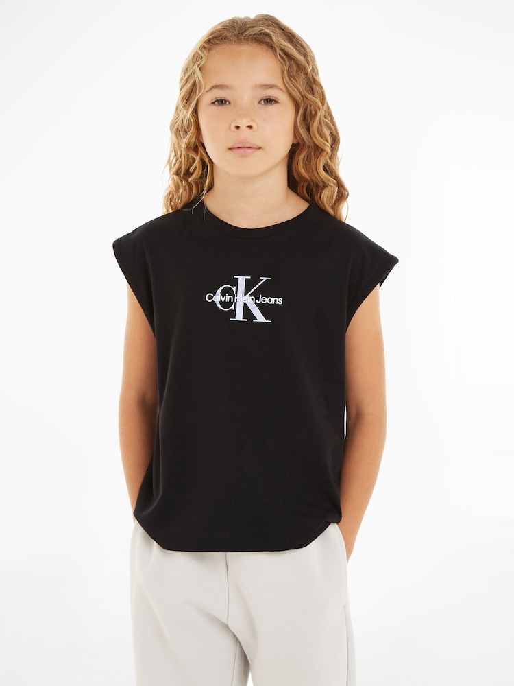 črna - Calvin Klein 100% bombaž Monologo Jersey Top - Slika 1 iz 4 črna - Calvin Klein 100% bombaž Monologo Jersey Top - Slika 1 iz 4