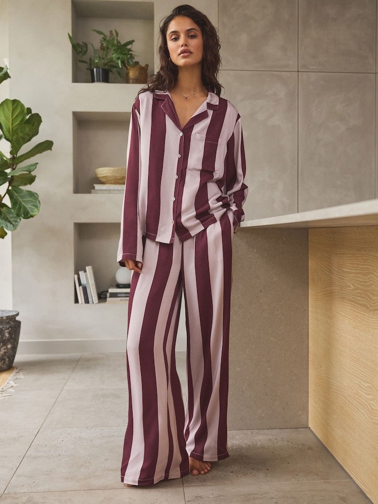 Bær rød stribet - Pyjamas med knapper - Image 1 of 11
