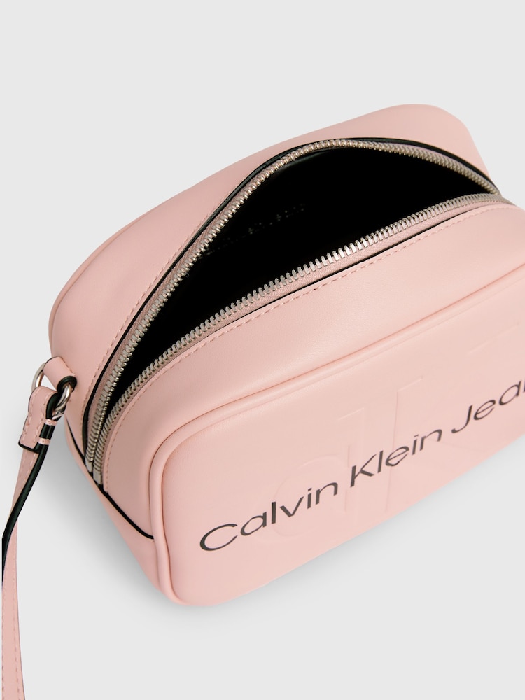Calvin Klein Pink Slogan Cross-Body Bag - Image 4 of 5