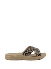 Totes Animal Ladies Bounce Cross Slider Sandals - Image 2 of 5