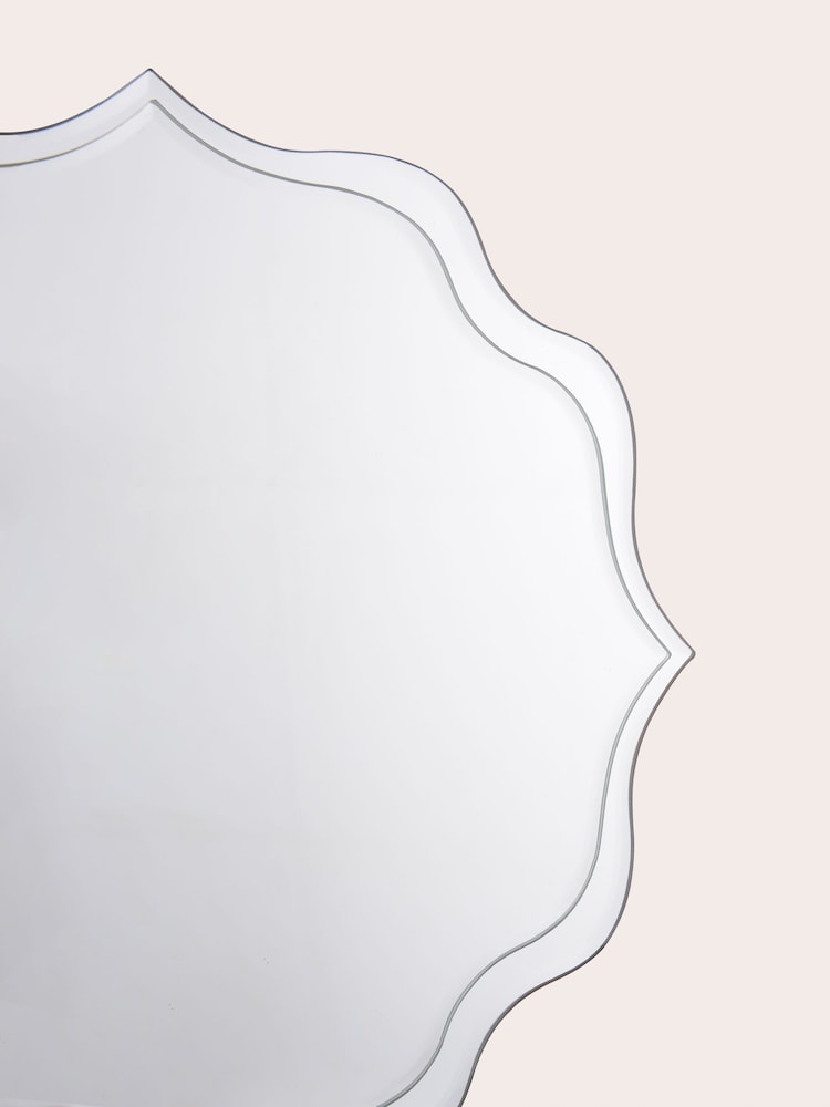 Laura Ashley Mirror Rochelle Hanging Trio of Mirrors - Image 2 of 5