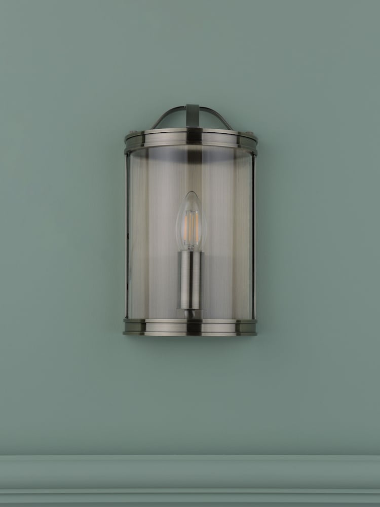 Laura Ashley Antique Brass Harrington Wall Light - Image 2 of 5