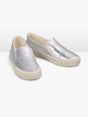 srebrna (barva); srebro - Športni copati Hush Gili Slip-on - Slika 3 iz 5