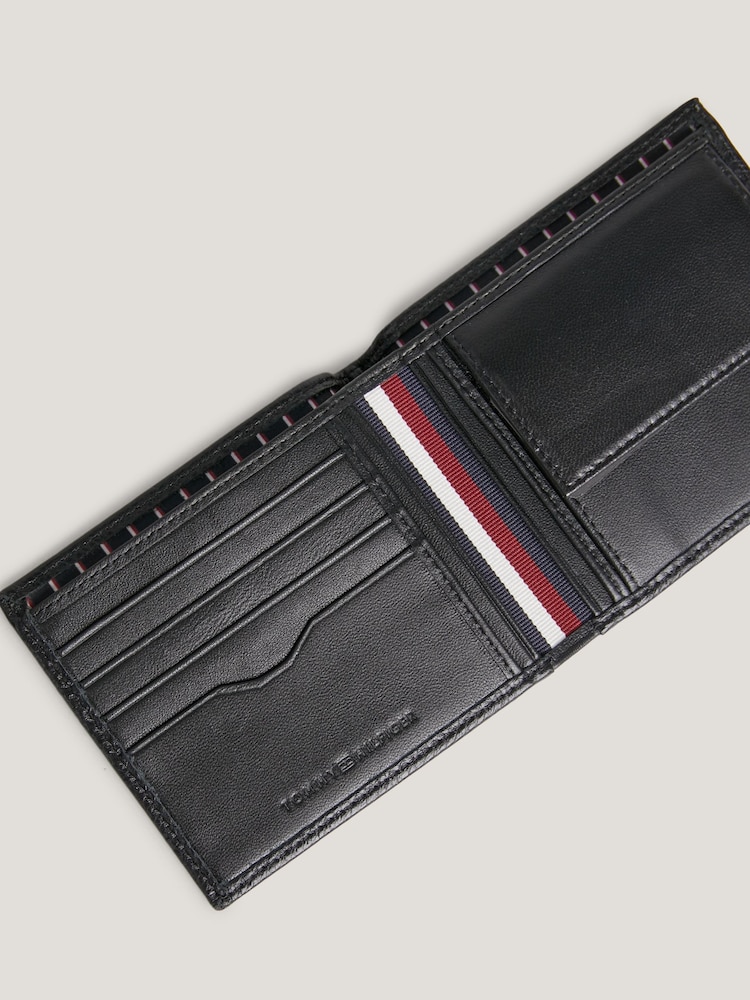 Tommy Hilfiger Black Central Card And Coin Wallet - Image 3 of 3 Tommy Hilfiger Black Central Card And Coin Wallet - Image 3 of 3