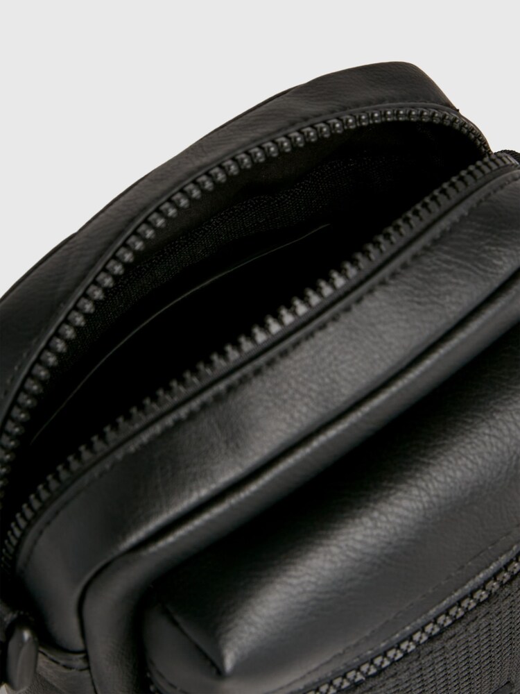 Calvin Klein Black Logo Messenger Bag - Image 5 of 5