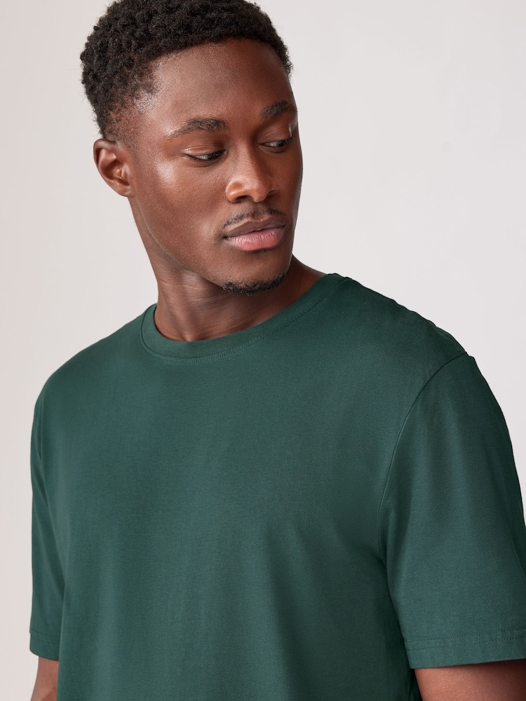 Dennengroen - Normale Pasvorm - Essentieel katoenen T-shirt met ronde hals - Image 4 of 7