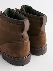 Hellbraun/Braun - Chukka-Stiefel mit Schnürung - Bild 4 von 7