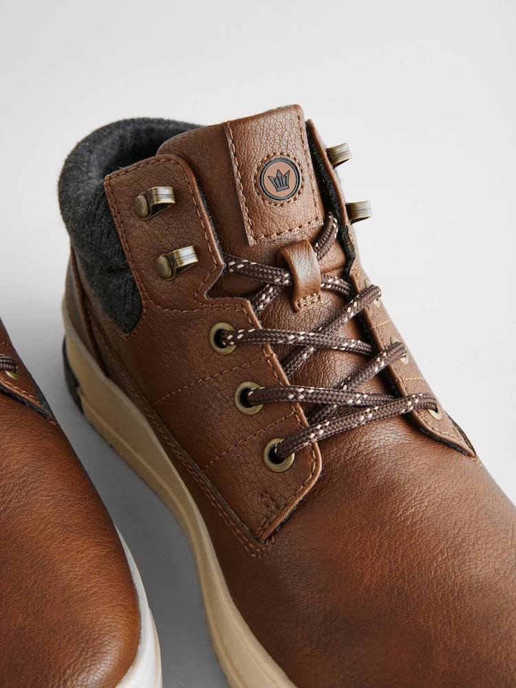 Braun - Flacher Sport-Boot - Bild 6 von 6