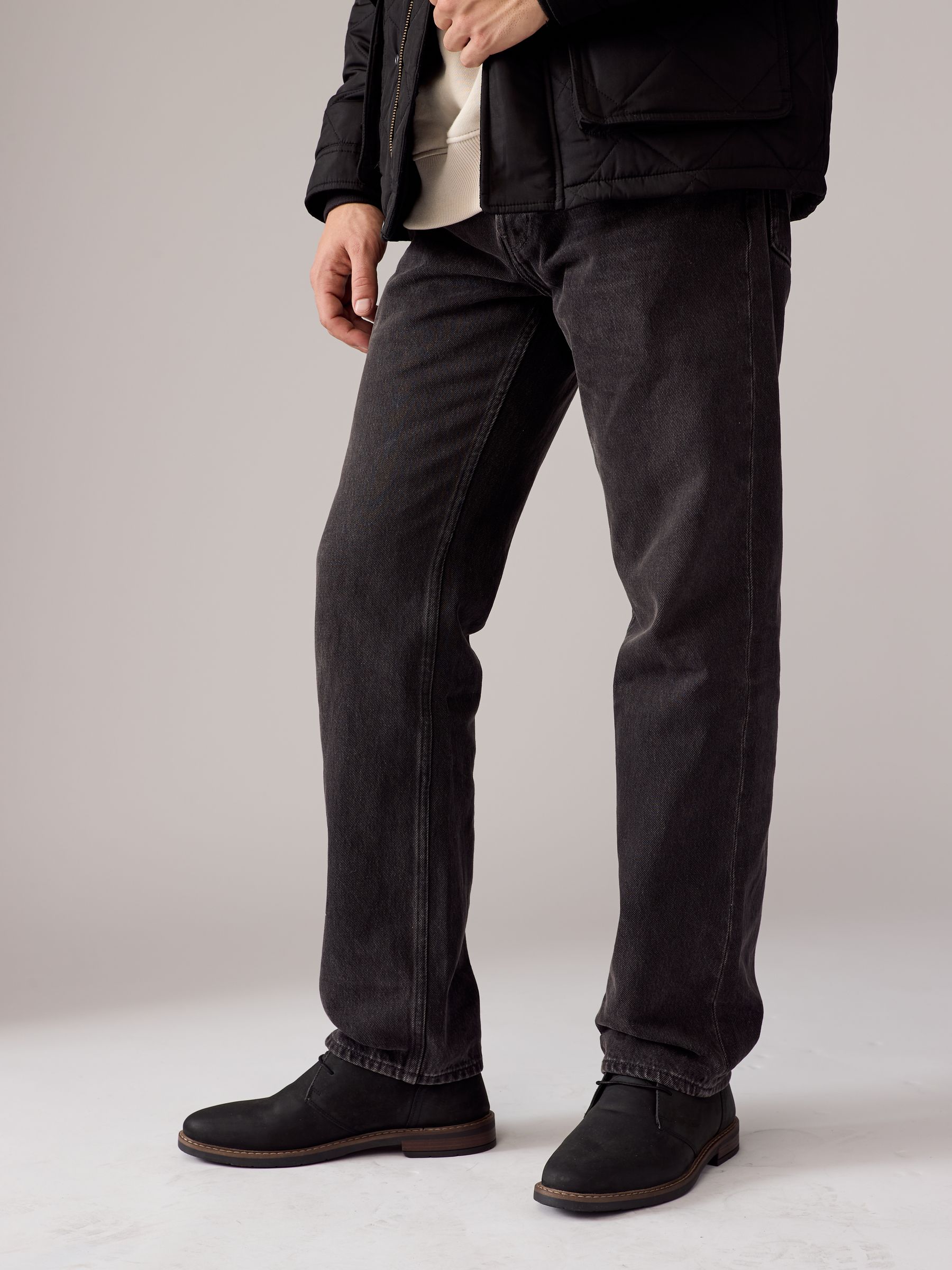 商品画像：Ariat Men's Boot Barn Exclusive Hybrid Low Boy Chelsea Boots 1