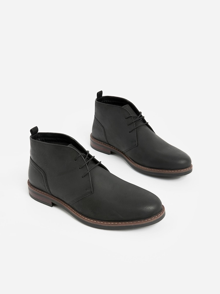 Black Waxy Leather Chukka Boots - Image 3 of 7