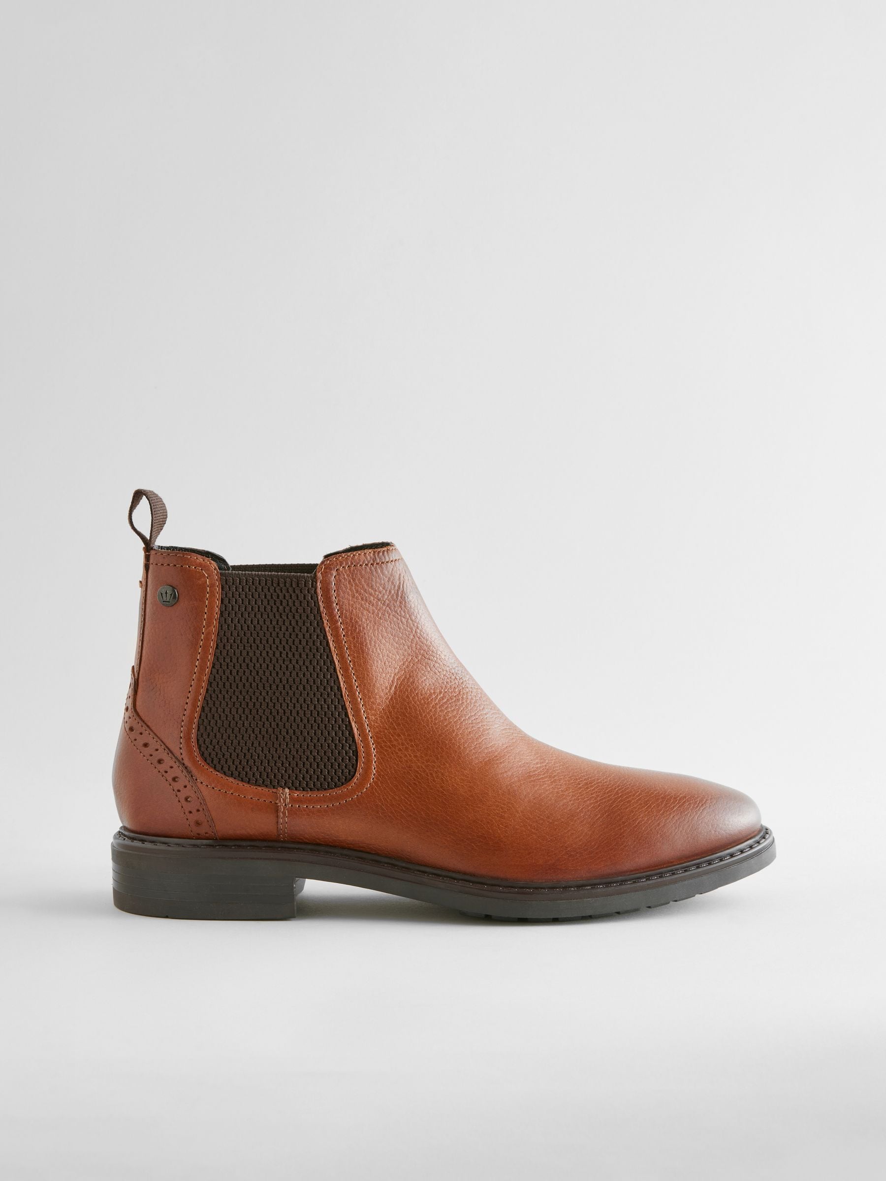 Tan heeled chelsea boots top