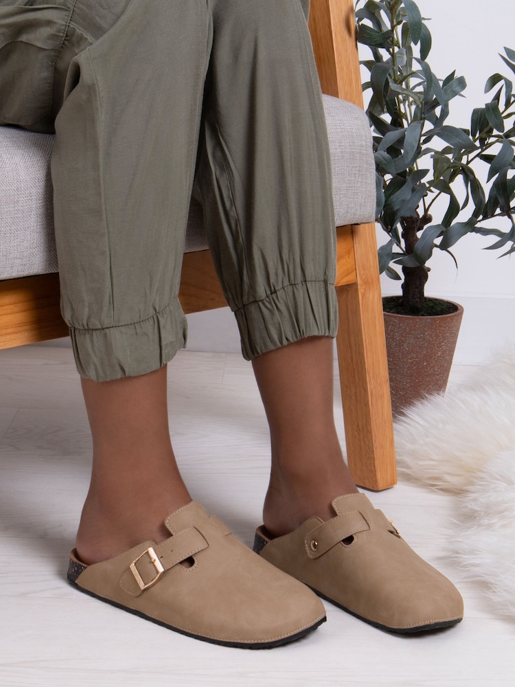 Totes Natural Ladies Clog Shoes - Image 1 of 3