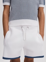 Reiss White Heddon Teen Knitted Drawstring Shorts - Image 3 of 4