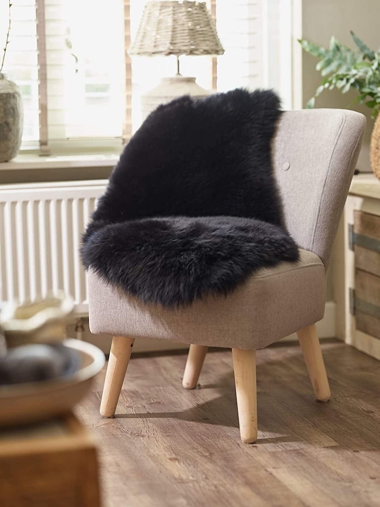 Naturally Sheepskins Black Single Sheepskin Rug - Image 1 of 4