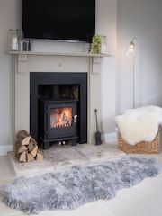 Naturally Sheepskins Silver Grey Double Sheepskin Rug - Image 5 of 5
