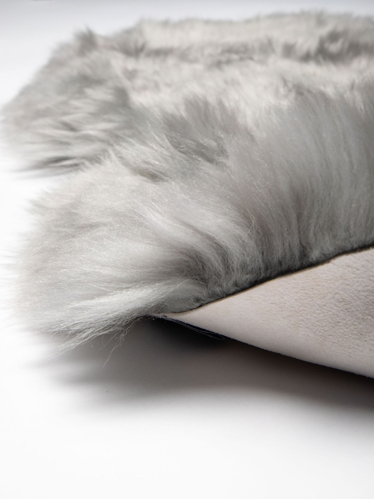 Naturally Sheepskins Grey Baby Deluxe Sheepskin Pram Liner - Image 5 of 5