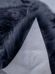 Naturally Sheepskins Steel Grey Single Sheepskin Rug - Image 4 of 5