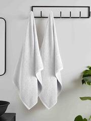 Catherine Lansfield Set of 2 White 100% Cotton Anti Bacterial Bath Sheet Towels - Image 1 of 3