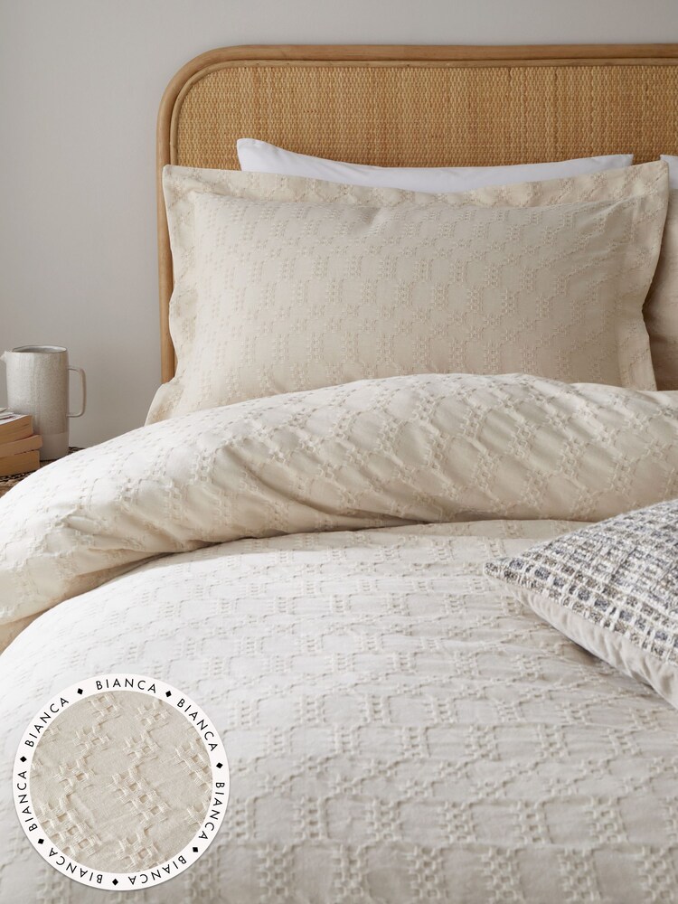 Bianca Set of 2 Natural Waffle 100% Cotton Circle Oxford Pillowcases - Image 1 of 3
