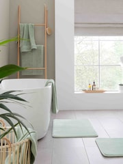 Catherine Lansfield Set of 2 Sage Green Anti-Bacterial 100% Cotton Towels - Image 1 of 4