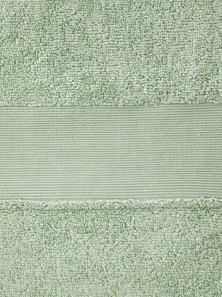 Catherine Lansfield Set of 2 Sage Green Anti-Bacterial 100% Cotton Towels - Image 4 of 4