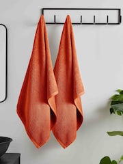 Catherine Lansfield Set of 2 Orange 100% Cotton Anti Bacterial Bath Sheet Towels - Image 1 of 3