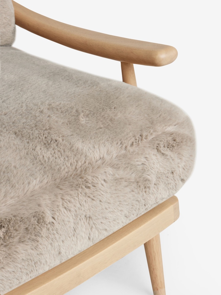 Oslo Faux Fur Mink Light Oak Effect Frame Hampton Wooden Accent Chair - Image 9 of 9