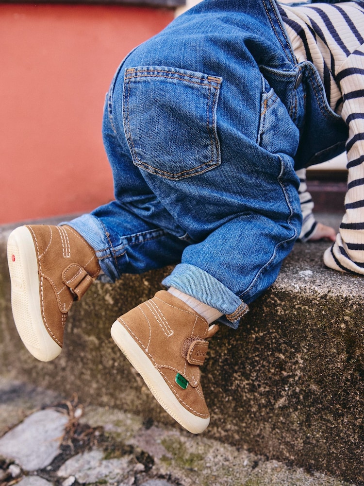 Kickers Brown Baby Softer Hi Boots - Image 2 of 9 Kickers Brown Baby Softer Hi Boots - Image 2 of 9