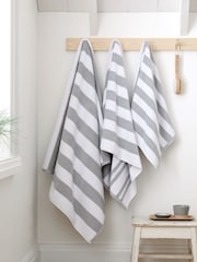 Bianca Silver Grey Reversible Stripe 100% Cotton Jacquard Towel - Image 4 of 4