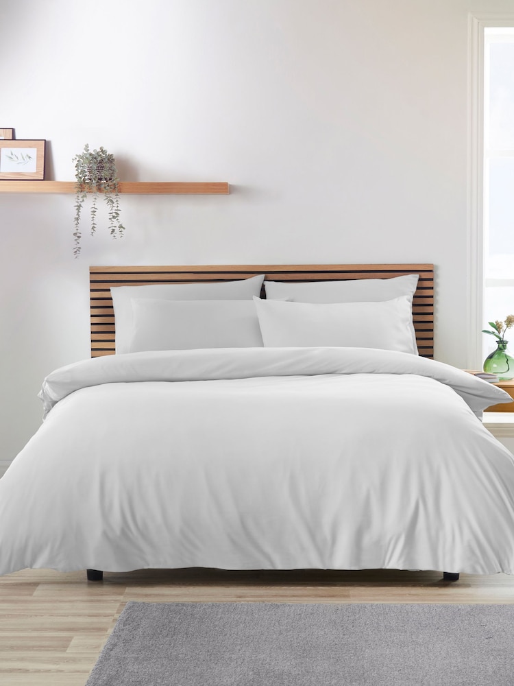 Catherine Lansfield White So Soft Easy Iron Duvet Cover Set - Image 1 of 3