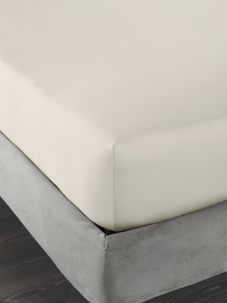 Bianca Spannbettlaken aus 100 % Baumwollsatin mit Fadendichte 400 - Bild 2 von 3 Bianca Spannbettlaken aus 100 % Baumwollsatin mit Fadendichte 400 - Bild 2 von 3