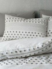 Pineapple Elephant White Aisha Tufted Spot Duvet Cover Set - Image 3 of 4