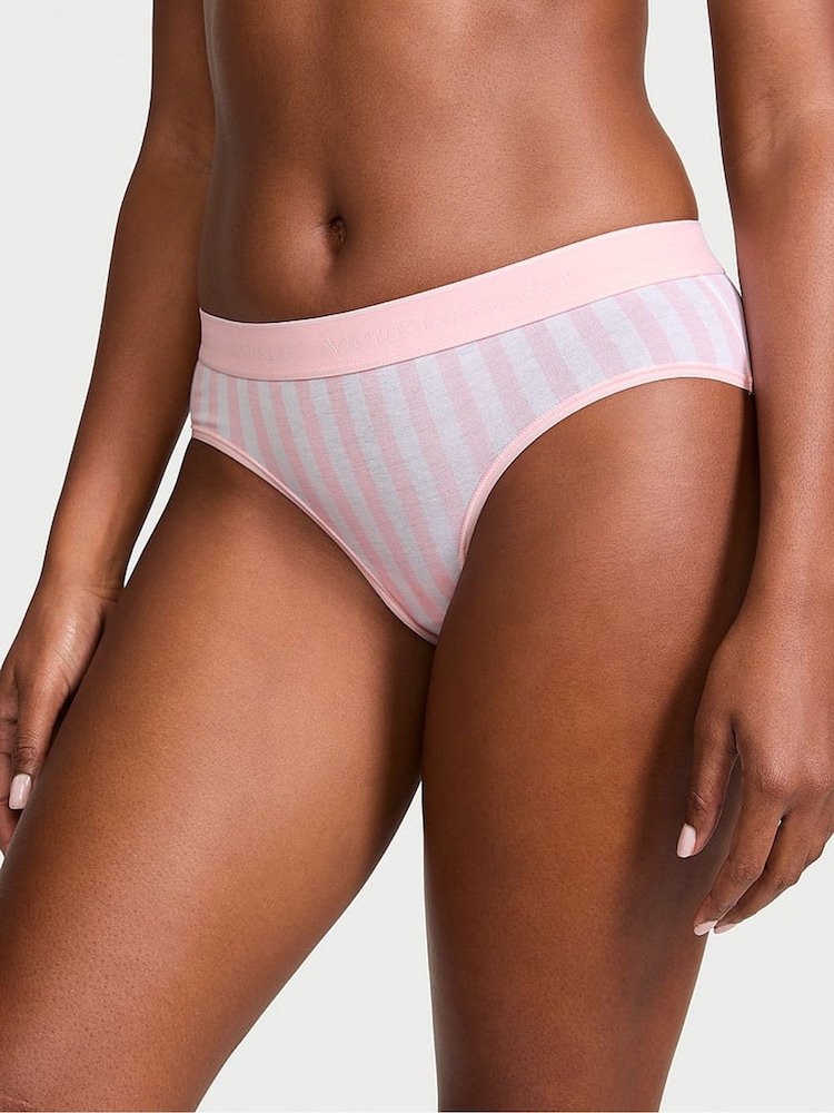 Slips Victoria’s Secret - Image 1 of 3