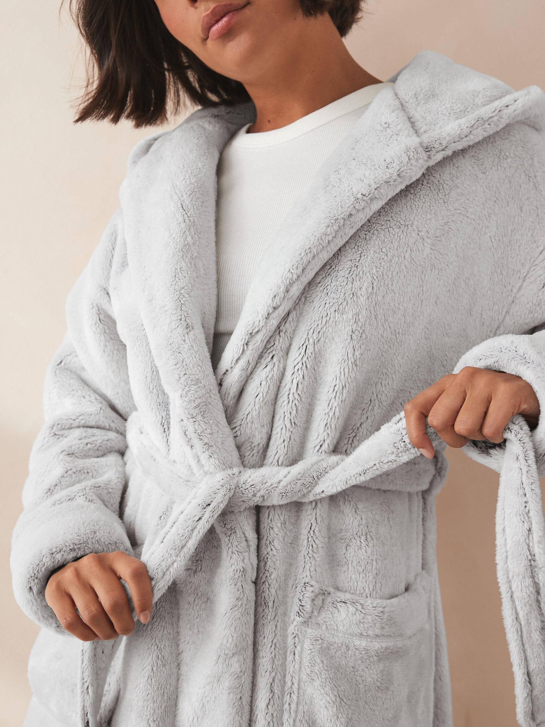 Short grey fluffy dressing gown new arrivals