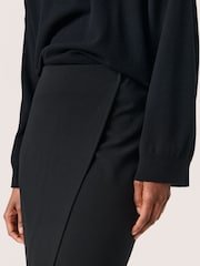 Soaked in Luxury Slim Fit Bea Black Skirt - Image 4 of 6