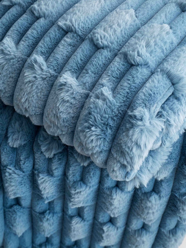 Blue Soft and Cosy Carved Faux Fur 100% Cotton Throw - Image 3 of 4